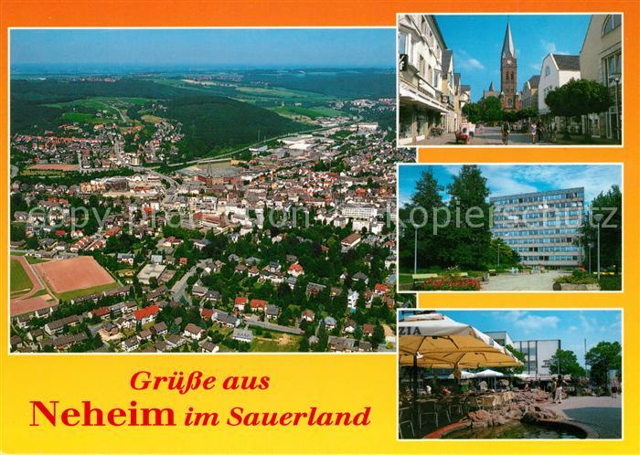 Neheim-Huesten Fliegeraufnahme Strassenpartie Klinik