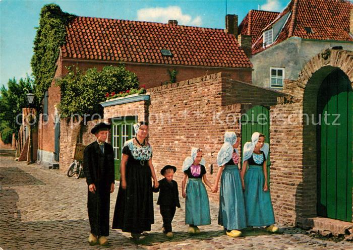 Zeeland Klederdrachten