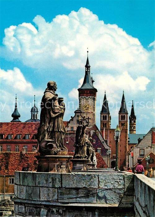 Wuerzburg Alte Mainbruecke mit Dom und Rathaus