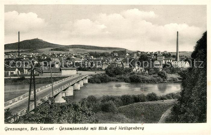 Gensungen Gesamtansicht mit Blick auf Heiligenberg Ederbruecke