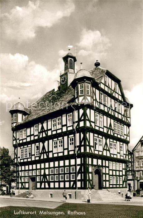 Melsungen Fulda Rathaus Fachwerkhaus Historisches Gebaeude