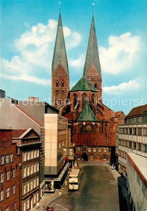Luebeck Schrangenfreiheit mit St Marien Kirche