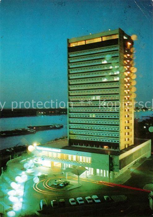 Pyce Russe Rousse Hotel Riga Nachtaufnahme
