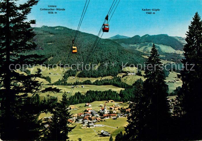 Riezlern Kleinwalsertal Vorarlberg Kanzelwandbahn Blick ins Tal Alpenpanorama