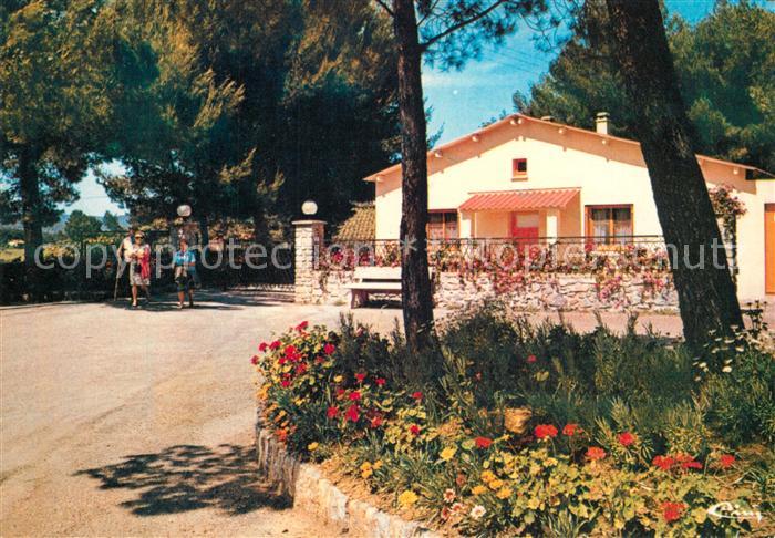 La Londe-les-Maures Vacances P.T.T. Entrée du village de va