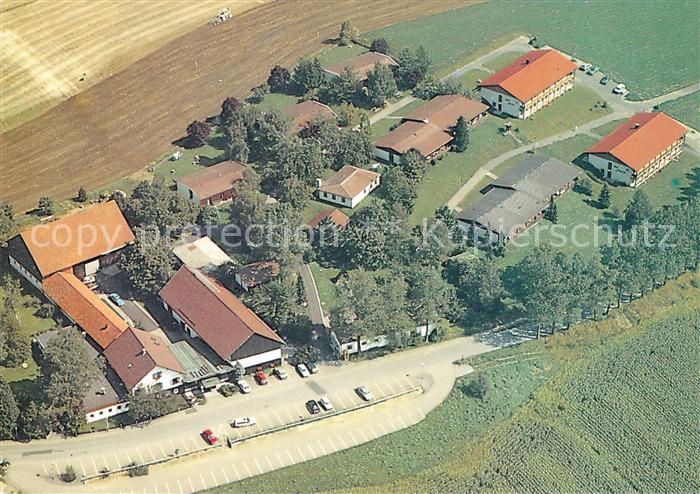 Kellberg Ferienidyll Maxhoehe Fliegeraufnahme