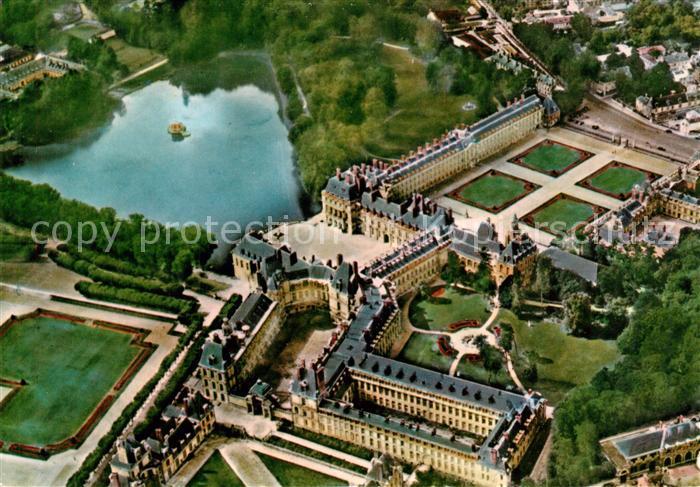 Fontainebleau Seine et Marne Chateau vue aérienne