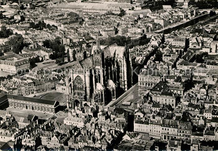 Metz  57 Moselle Fliegeraufnahme Cathedrale Place d Arme