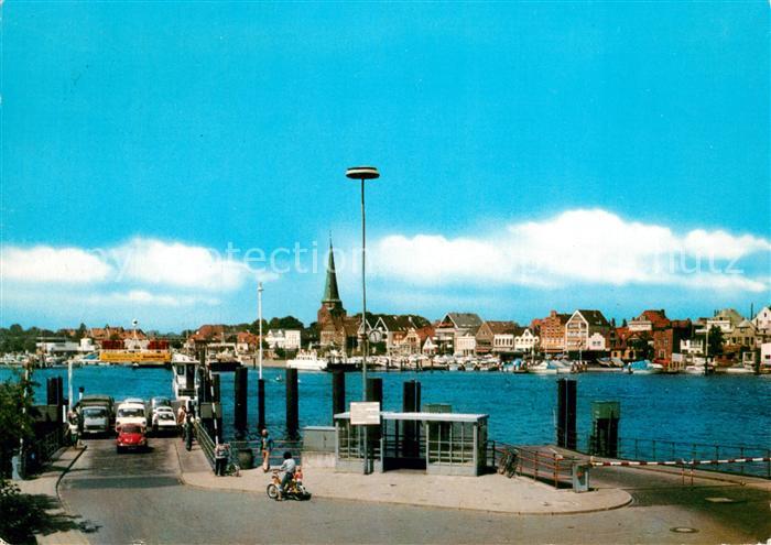 Travemuende Ostseebad Anlegestelle Priwall Faehre