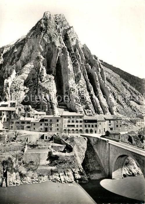 Sisteron Le Rocher quartier de la Baume