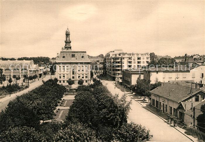 Villefranche en Beaujolais Hotel de Ville Jardins Marche Couvert