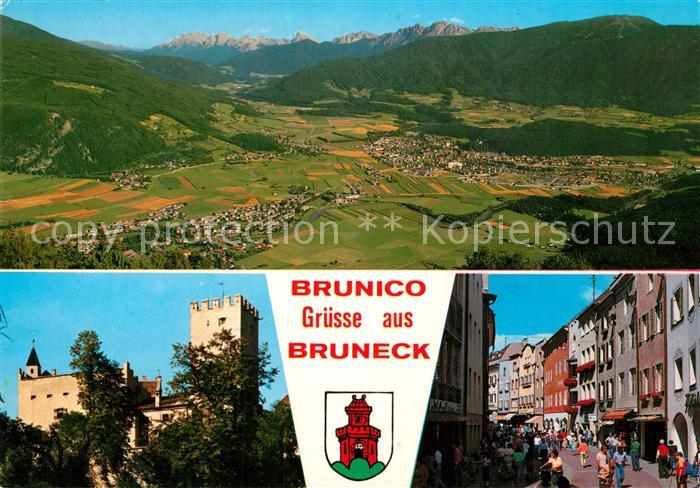 Brunico Blick ins Tal Alpenpanorama Burg Innenstadt Fussgaengerzone