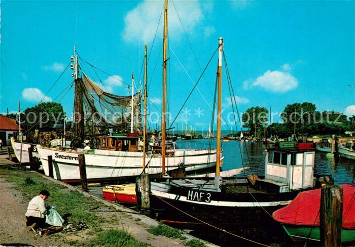 Niendorf Ostseebad Hafen Fischkutter