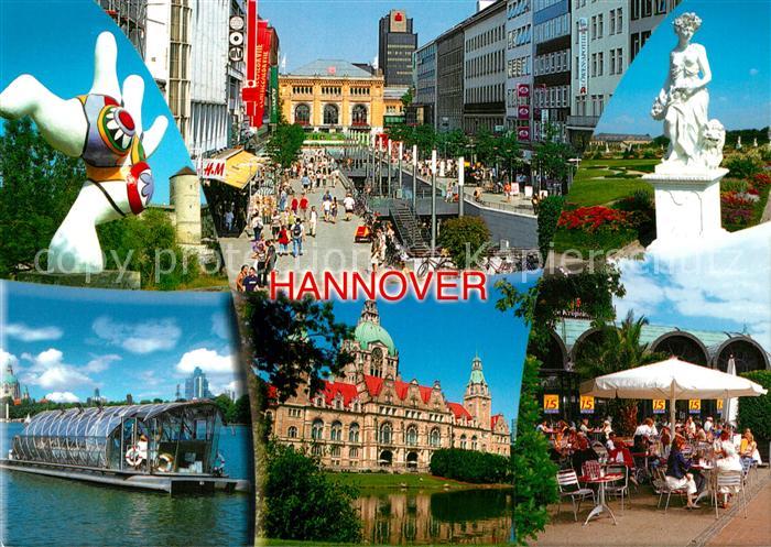Hannover Fussgaengerzone Statue Schloss Solarfaehre Strassencafe