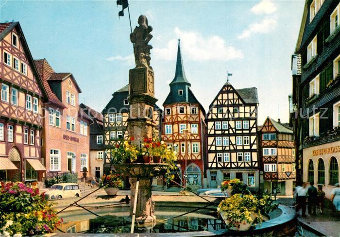 Fritzlar Marktplatz Rolandsbrunnen