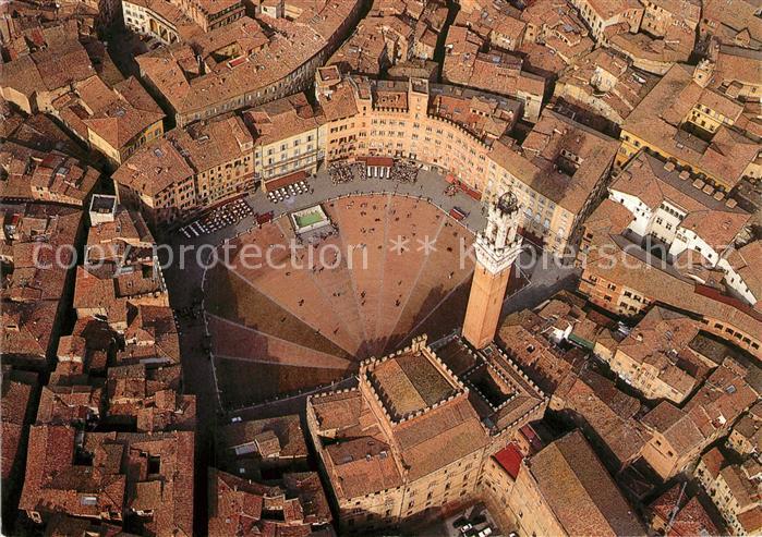 Siena Piazza del Campo veduta aerea