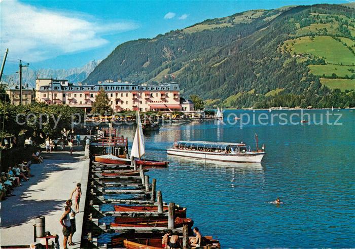 Zell See Seepromenade mit Grand Hotel Bootsanleger Ausflugsboot