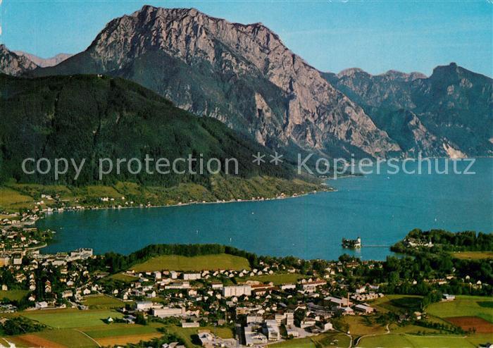 Gmunden Salzkammergut Fliegeraufnahme mit Traunsee Grünberg T