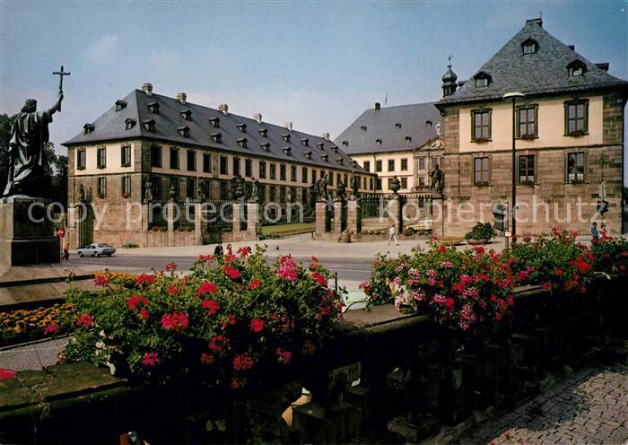 Fulda Stadtschloss mit Bonifatiusdenkmal