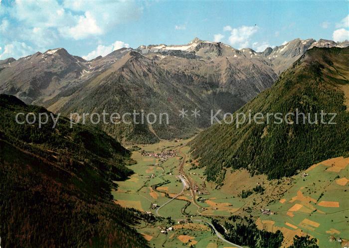 Mallnitz Kaernten Fliegeraufnahme mit Hohe Tauern Gamskarspitze