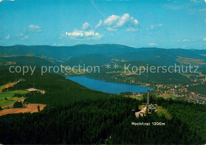 Hochfirst Berg Fliegeraufnahme mit Titisee und Feldberg