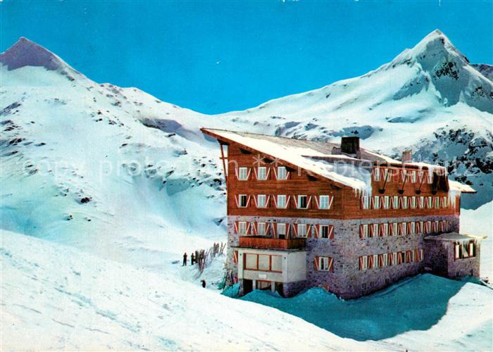 Rudolfshuette Weisssee am Weissensee mit Medelzkopf und Tauernkogel