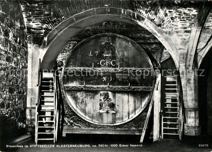 Klosterneuburg Riesenfass im Stiftskeller