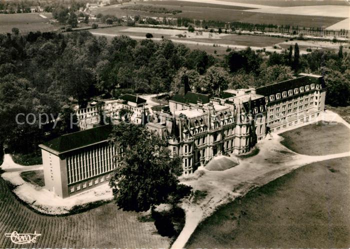 Chantilly Fliegeraufnahme Seminaire des Fontaines