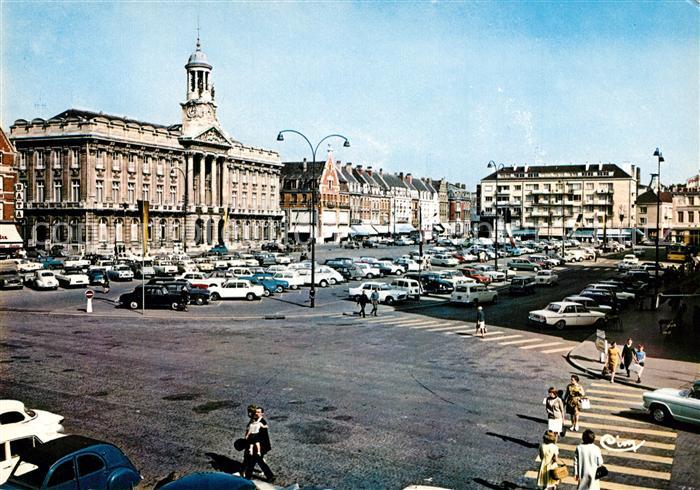 Cambrai Place de Hotel de Ville