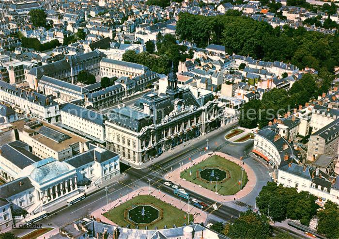Tours Indre-et-Loire Fliegeraufnahme Place du Palais de Justice