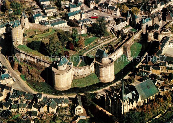 Fougeres Fliegeraufnahme Chateau