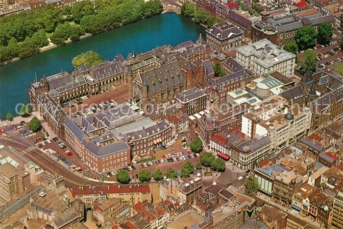 Den Haag Fliegeraufnahme Buitenhof Regeringsgebouwen