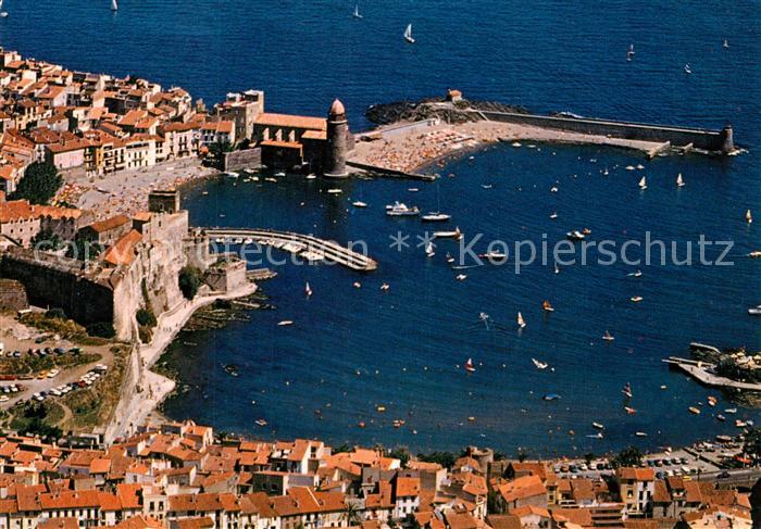 Collioure Ville catalane vue aérienne de la baie