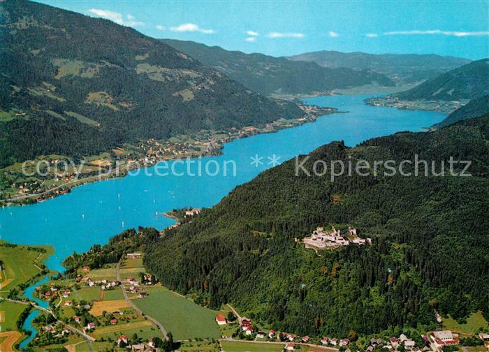 Ossiachersee mit Burgruine Landskron Fliegeraufnahme