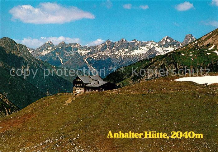 Wenns Pitztal Tirol Anhalter Huette Berghuette mit Hornbachkette Alpenpanorama