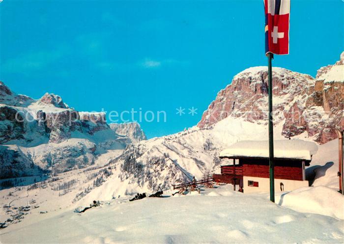 Alta Badia Col Pradat Huette am Sassongher gegen Sellagruppe und Sassolungo Dolo