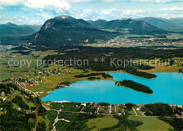 Faak am See Finkenstein Faakersee mit Dobratsch Sandbank Campingplaetze Alpenpan