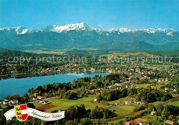 Velden Woerthersee Ortsansicht mit Karawankenkette Fliegeraufnahme