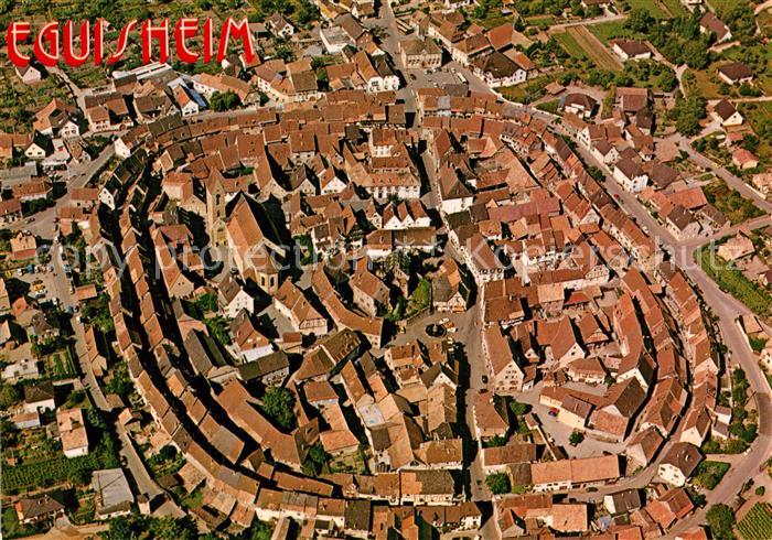 Eguisheim Haut Rhin Bourg ancien Lieu de naissance du Pape Leon Konzentrisch beb
