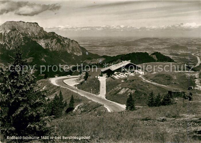 Berchtesgaden Rossfeld Skihuette Rossfeld Hoehenringstrasse Blick auf Untersberg
