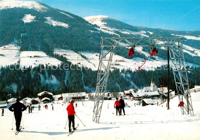 Alpbach Wintersportplatz Blick vom uebungshang zum Wiedersbergerhorn Kitzbuehele