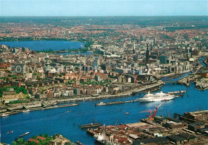 Hamburg Panorama Hafen Richtung Stadt Fliegeraufnahme