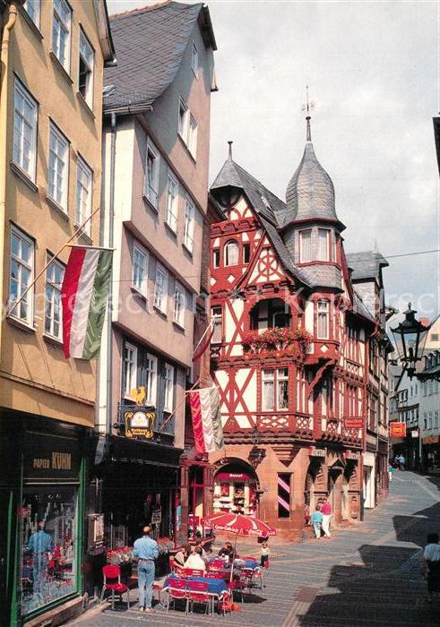 Marburg Lahn Wettergasse Altstadt Strassencafe Fachwerkhaus
