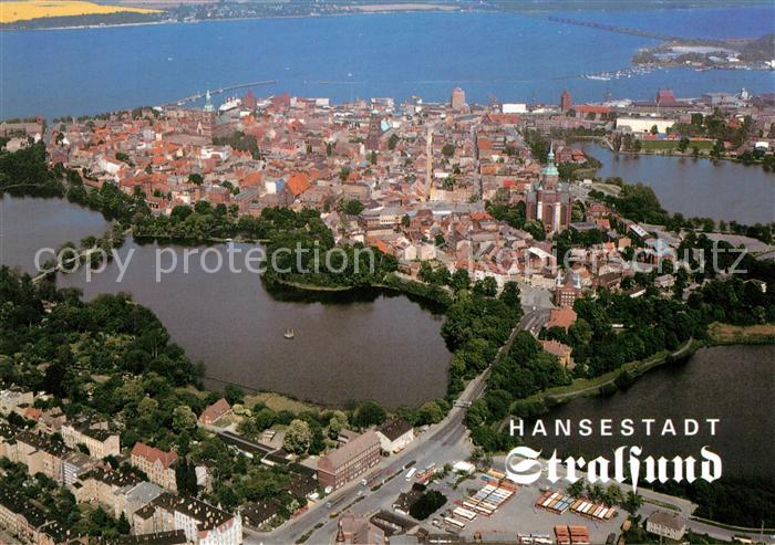 Stralsund Mecklenburg Vorpommern Hansestadt Altstadt Zentrum Fliegeraufnahme