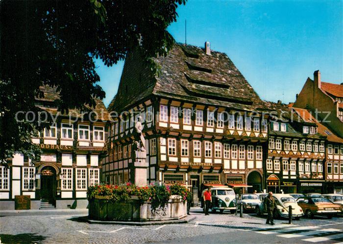 Einbeck Niedersachsen Markt Fachwerk Brunnen