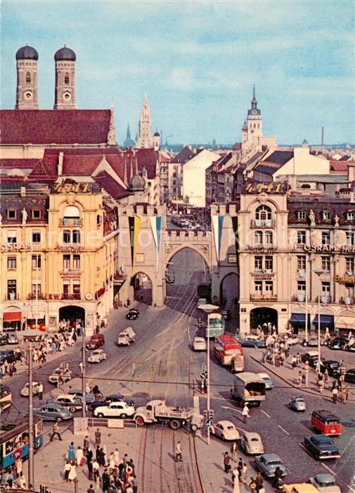 Muenchen Stachus mit Karlstor