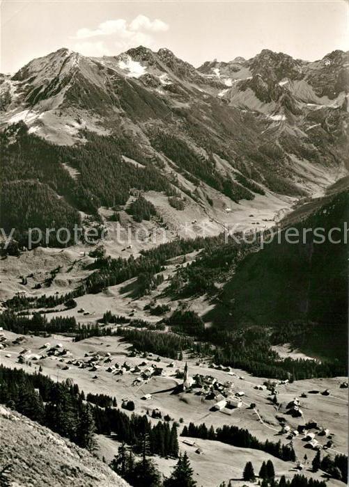 Mittelberg Kleinwalsertal Panorama Blick zur Schafalpgruppe
