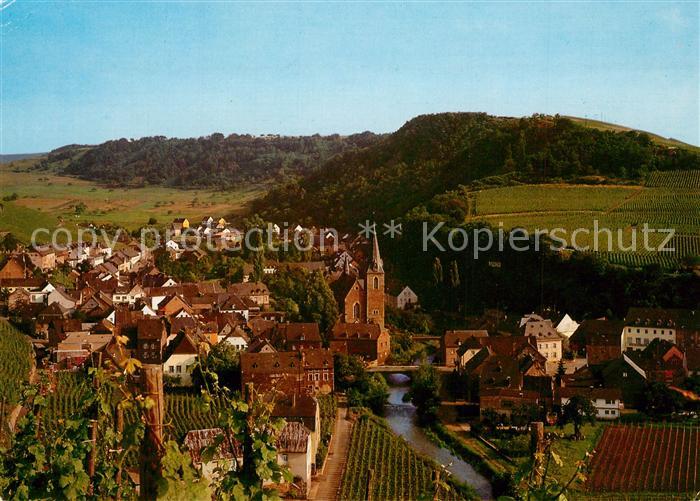 Dhron Stadtpanorama mit waldreicher Umgebung