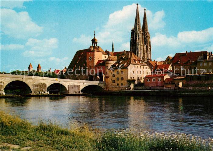 REGENSBURG Bayern Panorama mit Dom Donaubruecke