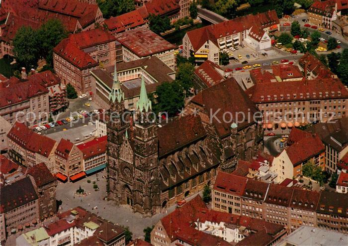 Nuernberg St Lorenzkirche Fliegeraufnahme